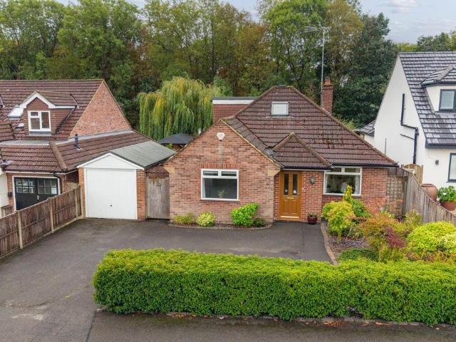 4 bedroom bungalow for sale