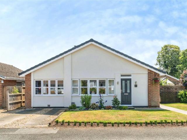 3 bedroom bungalow for sale