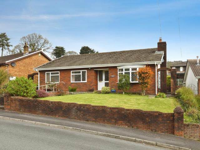 3 bedroom bungalow for sale
