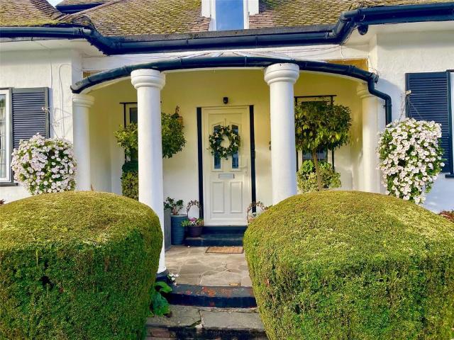 3 bedroom bungalow for sale