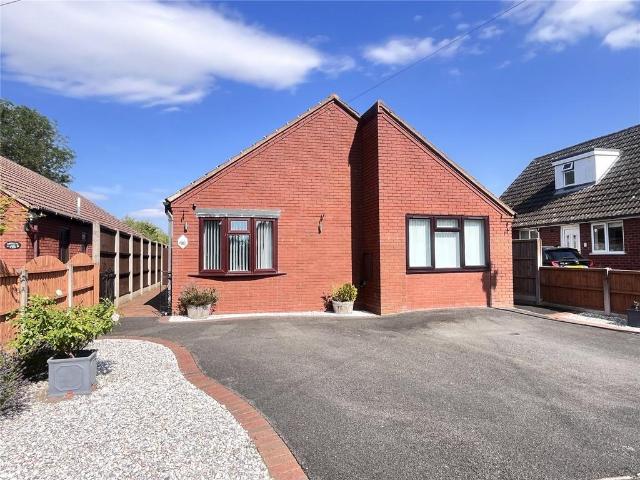 3 bedroom bungalow for sale
