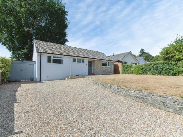3 bedroom bungalow for sale