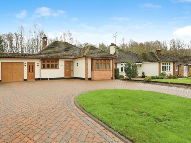 3 bedroom bungalow for sale