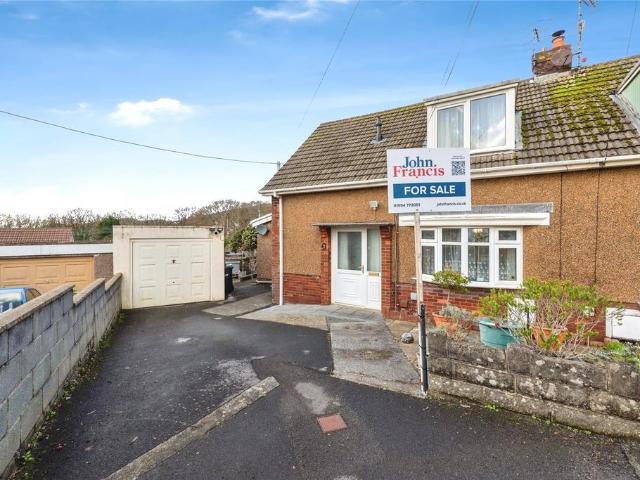 3 bedroom bungalow for sale