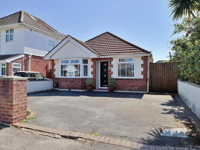 3 bedroom bungalow for sale