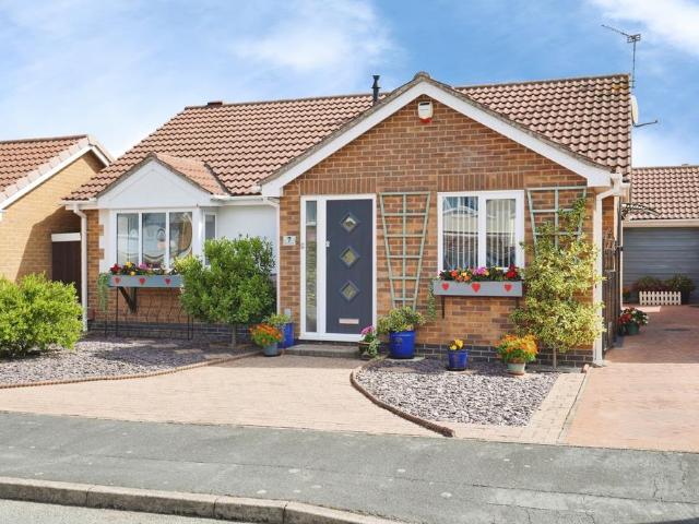 3 bedroom bungalow for sale