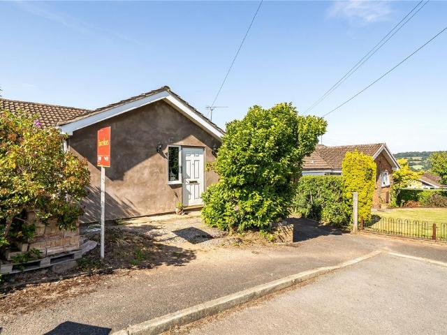 3 bedroom bungalow for sale