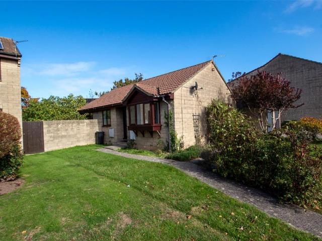 3 bedroom bungalow for sale