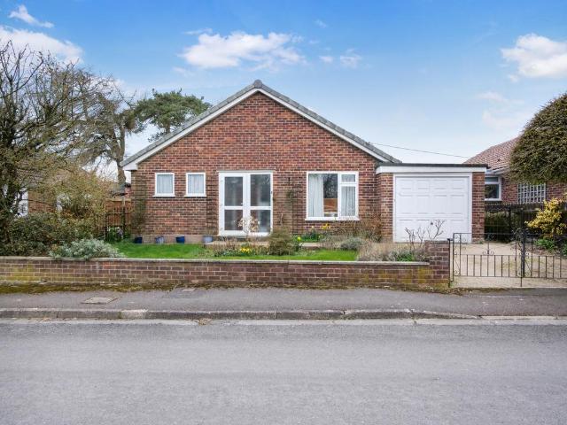 3 bedroom bungalow for sale