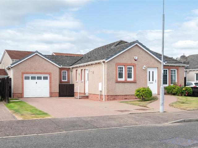 3 bedroom bungalow for sale