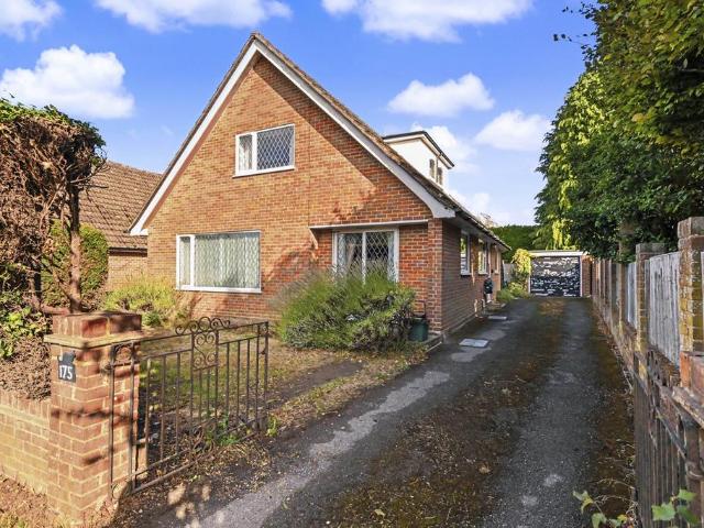 3 bedroom bungalow for sale
