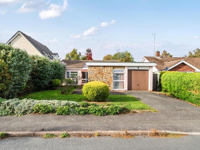 3 bedroom bungalow for sale