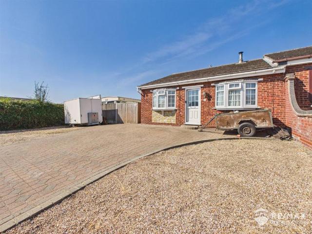 3 bedroom bungalow for sale