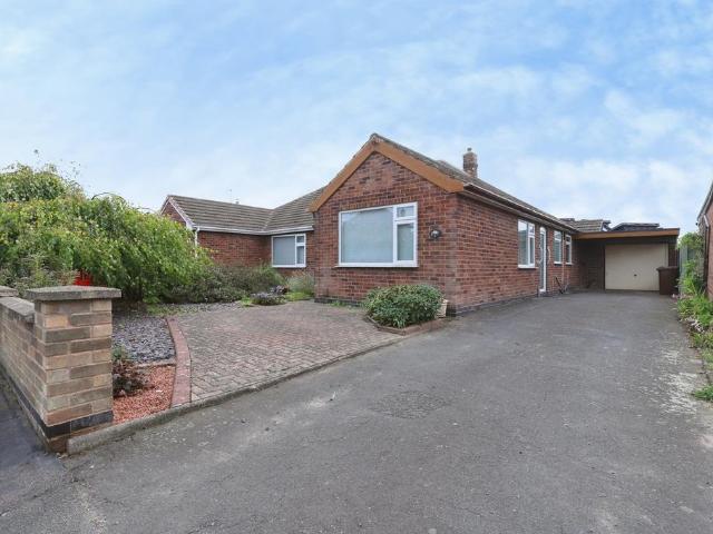 3 bedroom bungalow for sale
