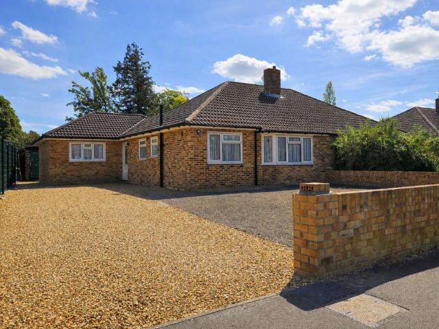 3 bedroom bungalow for sale