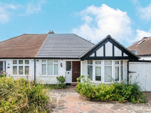 3 bedroom bungalow for sale