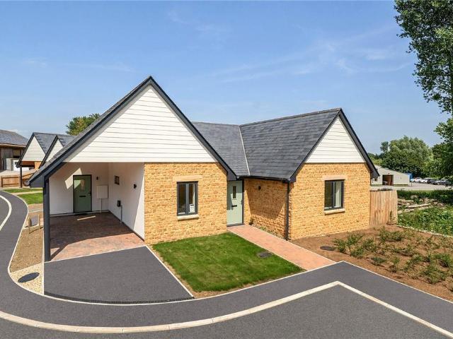 3 bedroom bungalow for sale