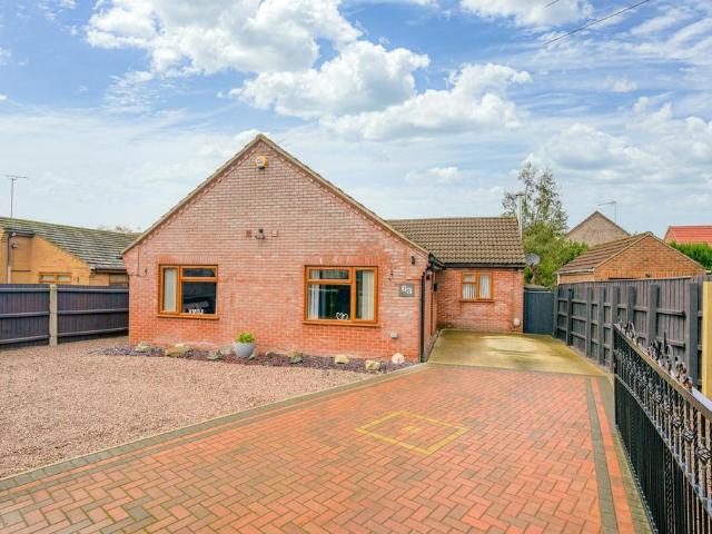 3 bedroom bungalow for sale