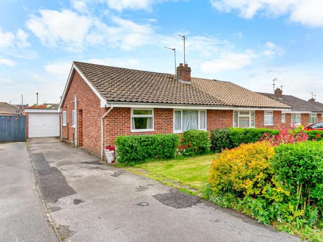 3 bedroom bungalow for sale