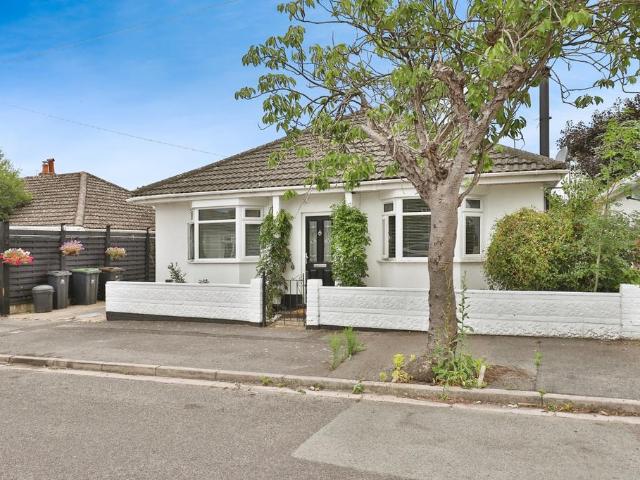 3 bedroom bungalow for sale