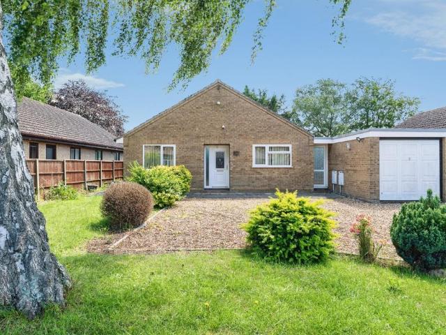3 bedroom bungalow for sale