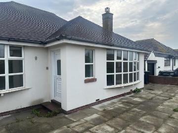 3 bedroom bungalow for sale