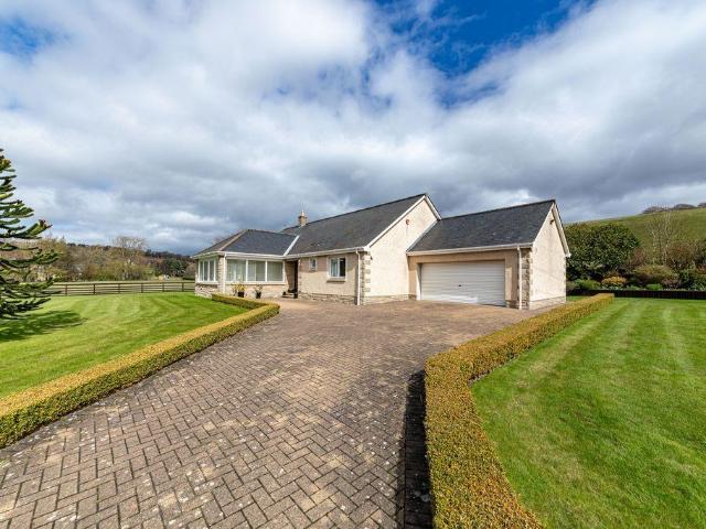 3 bedroom bungalow for sale