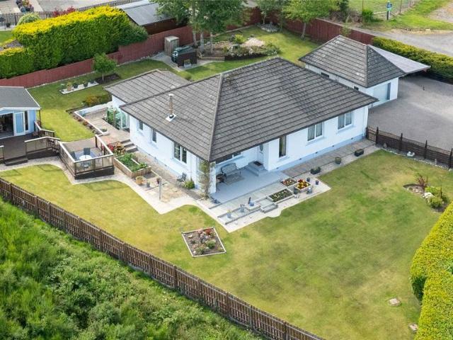 3 bedroom bungalow for sale