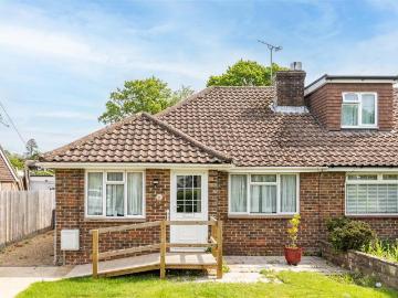 3 bedroom bungalow for sale