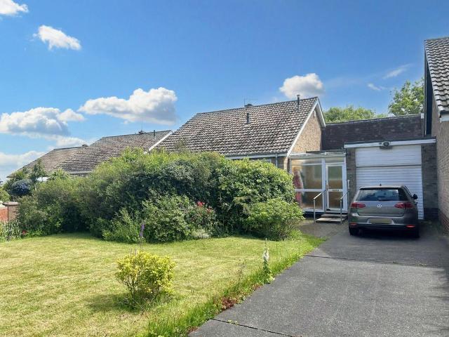 3 bedroom bungalow for sale