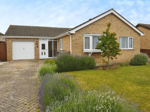 3 bedroom bungalow for sale