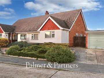 3 bedroom bungalow for sale