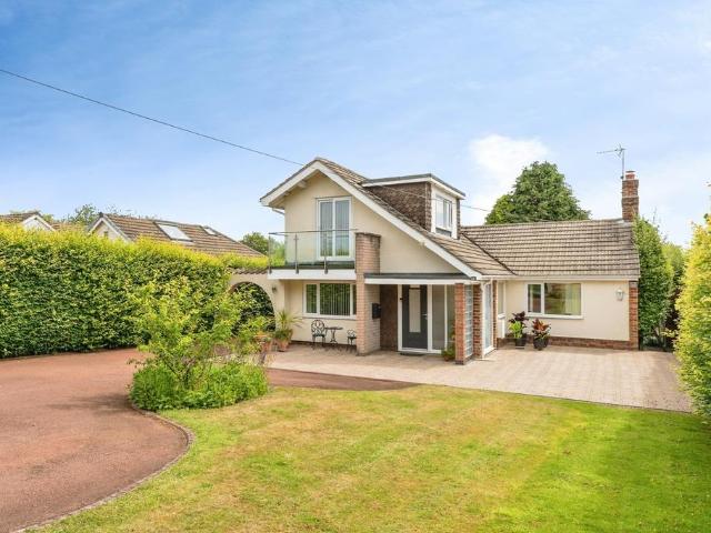 3 bedroom bungalow for sale