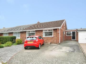 3 bedroom bungalow for sale