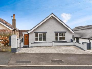 3 bedroom bungalow for sale