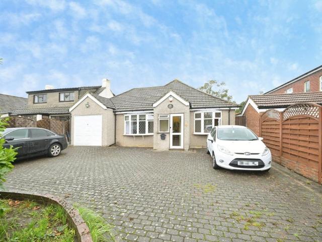 3 bedroom bungalow for sale