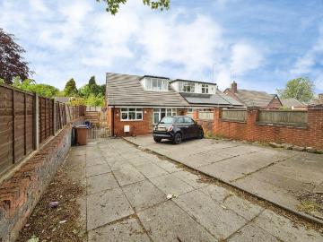 3 bedroom bungalow for sale