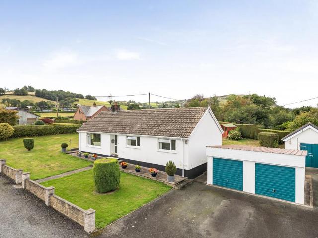 3 bedroom bungalow for sale