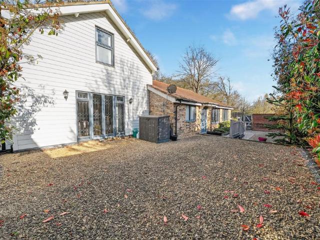 3 bedroom bungalow for sale