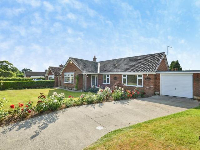 3 bedroom bungalow for sale