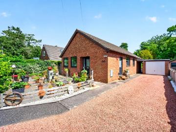 3 bedroom bungalow for sale