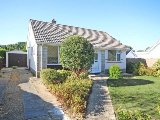 3 bedroom bungalow for sale