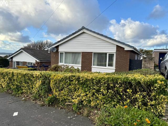 3 bedroom bungalow for sale