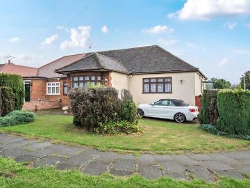 3 bedroom bungalow for sale