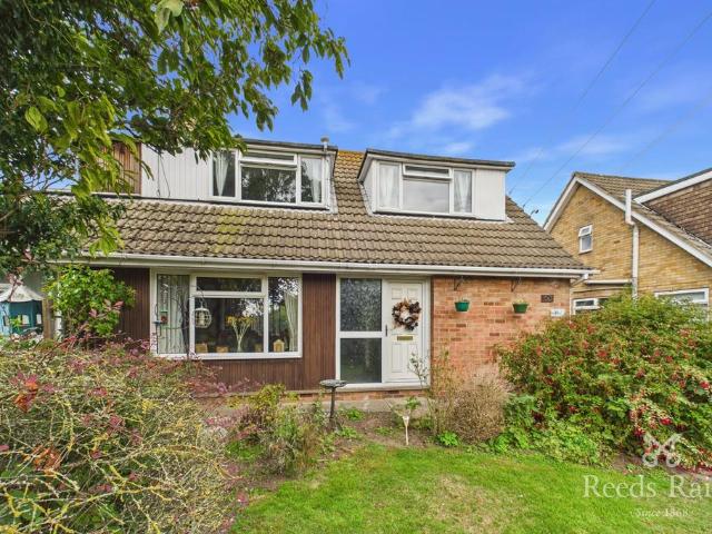 3 bedroom bungalow for sale