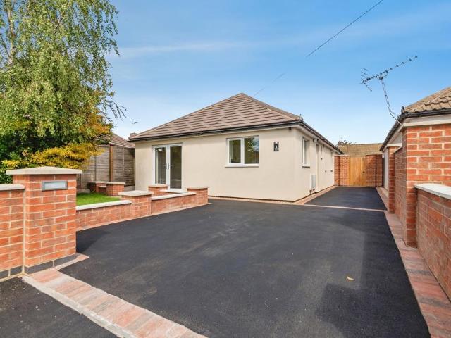 3 bedroom bungalow for sale