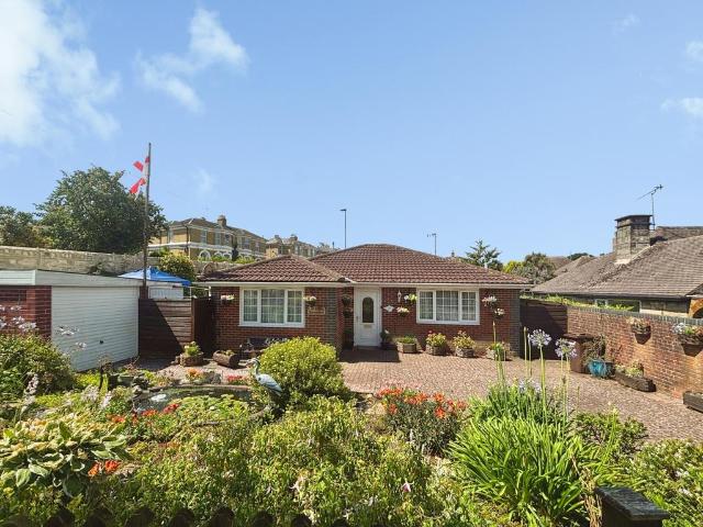 3 bedroom bungalow for sale