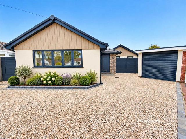 3 bedroom bungalow for sale