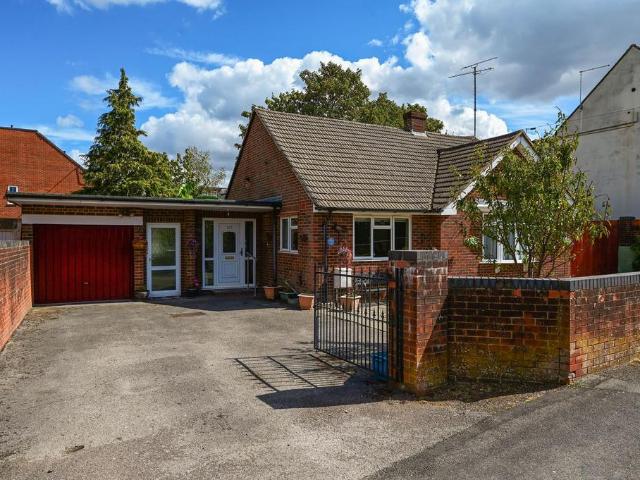 3 bedroom bungalow for sale