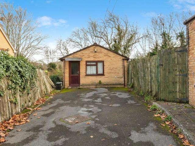 3 bedroom bungalow for sale